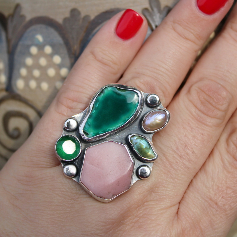 Pierścień z opalem agatem perłą