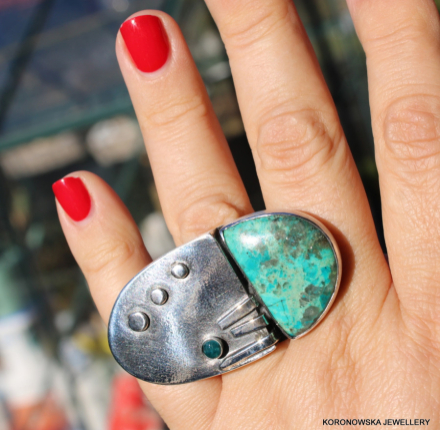 Pierścień  srebrny z cudną chryzokolą 