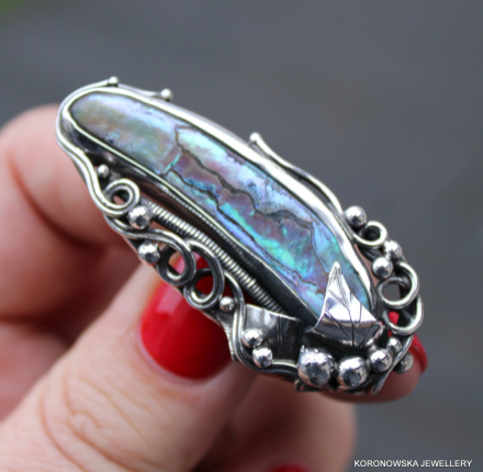 Broszka srebrna z muszlą paua